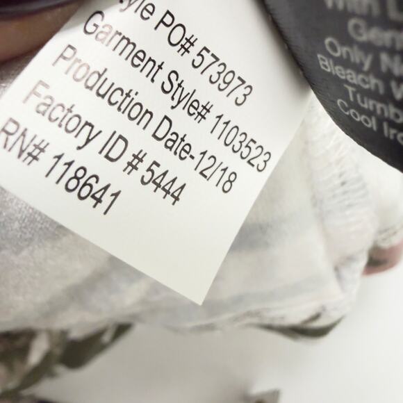 Lane Bryant Striped Floral Cold Shoulder Top Multicolor Casual Blouse Size 22/24 - Picture 7 of 9